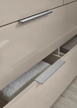 Drehtürenkleiderschrank 5-trg. beige