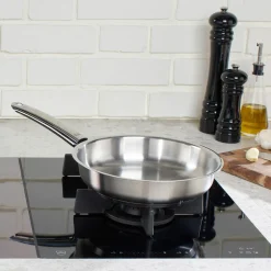 Fissler Stielpfanne 24cm silberfarben