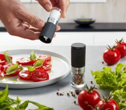 Gefu Salz- und Pfeffermühle schwarz