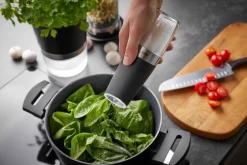 Gefu Salz-/Pfeffermühle schwarz