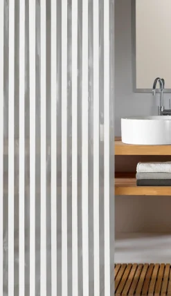 Kleine Wolke Duschvorhang weiß