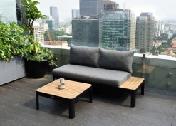 OUTDOOR Couchtisch braun