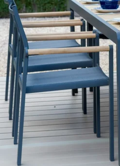 OUTDOOR Stapelstuhl braun