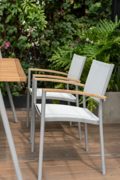 OUTDOOR Stapelstuhl weiß
