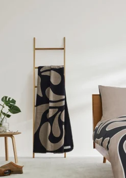 s.Oliver Wohndecke beigeschwarz