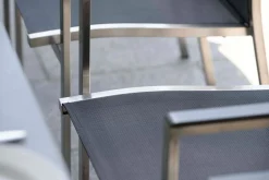 STERN Stapelsessel silberfarbengrau