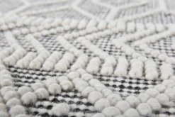 Theo Keller Handwebteppich grau