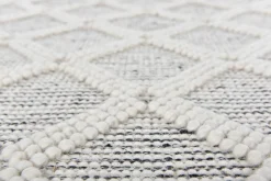 Theo Keller Handwebteppich beige