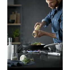 WMF Stielpfanne 28cm schwarz